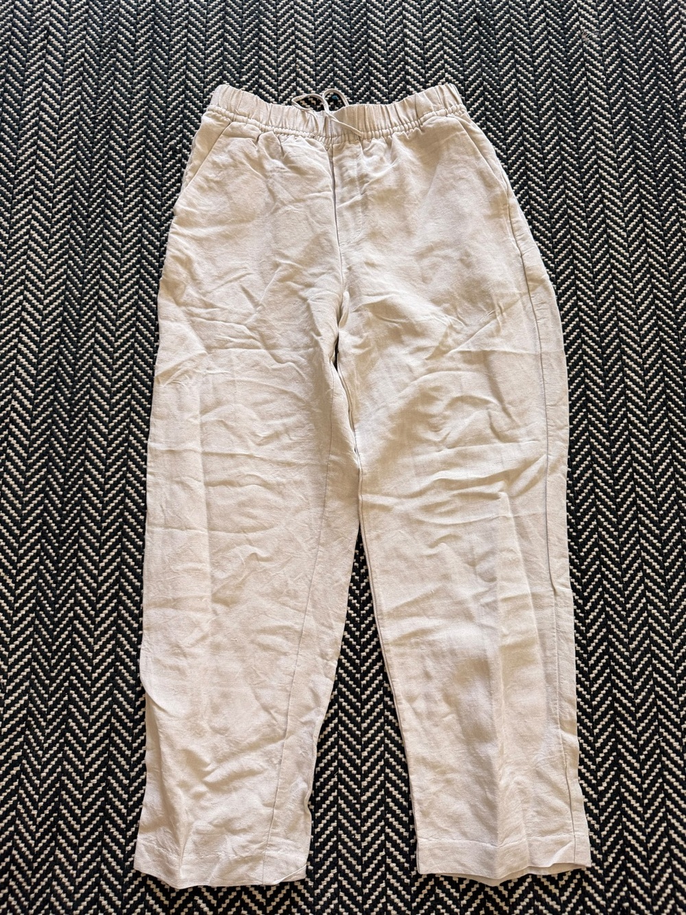 H&M Men's Light Beige Drawstring Linen-Blend Joggers